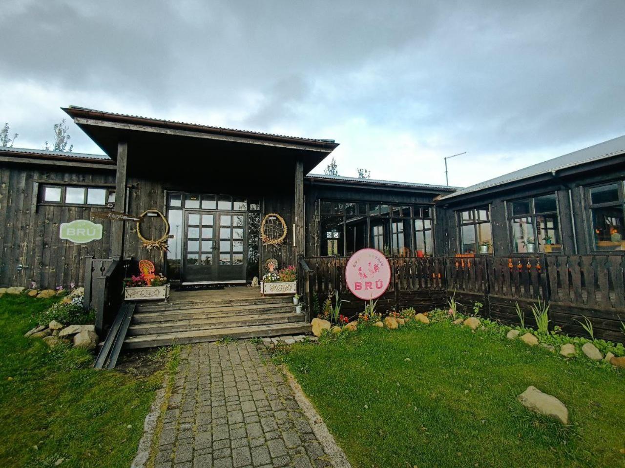 Bru Country Estate Hotel Selfoss Exterior photo